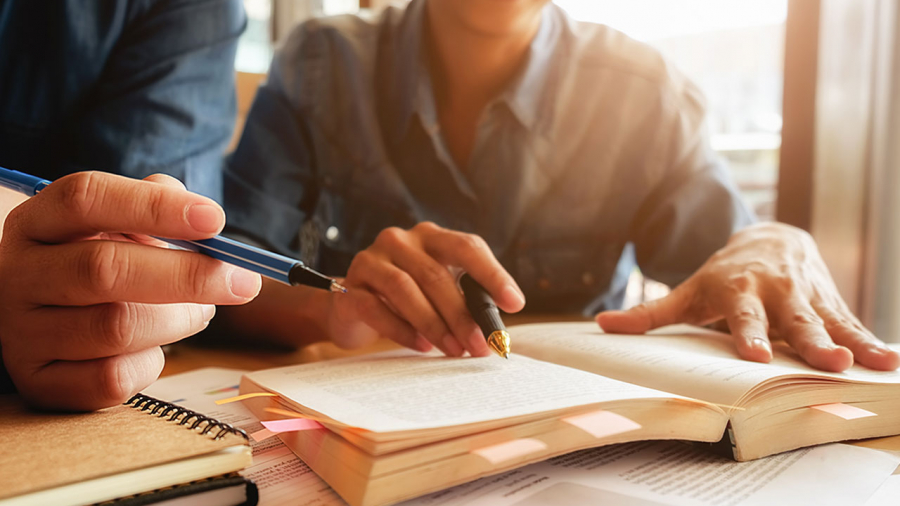 beneficios y habilidades que tu hijo puede adquirir o mejorar al aprender a hablar ingles